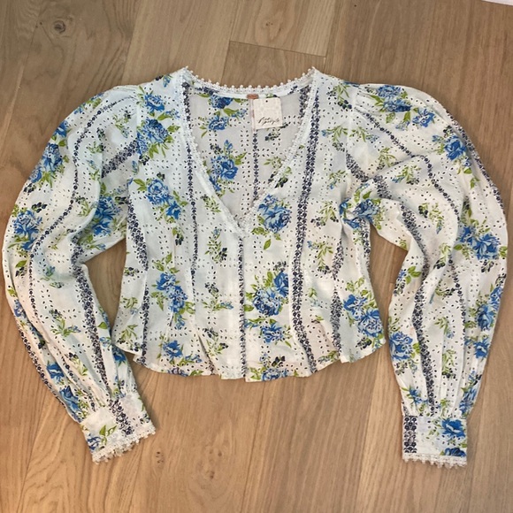 Free People floral eyelet blouse . Size xs - Picture 1 of 4
